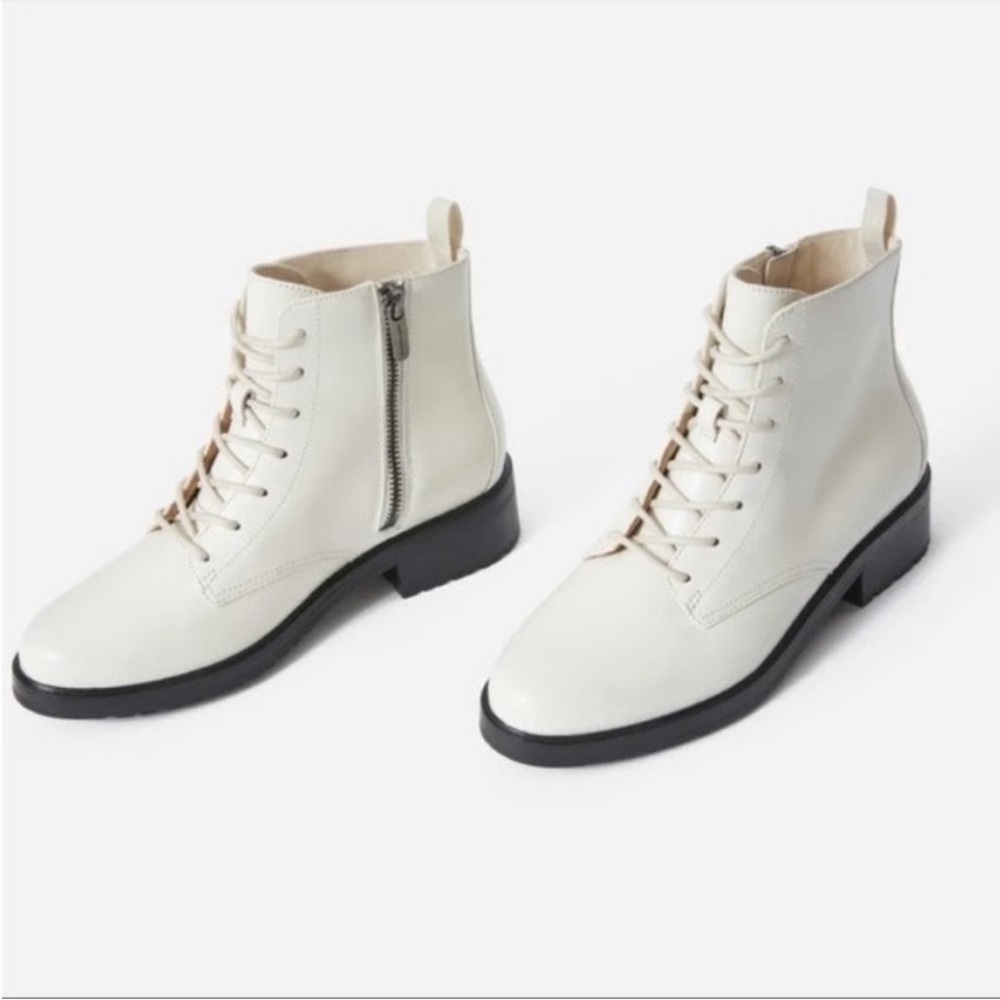 Everlane Women's Lace Up Cream Boots